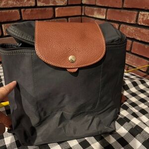 Elegant grey longchamp le pliage Backpack